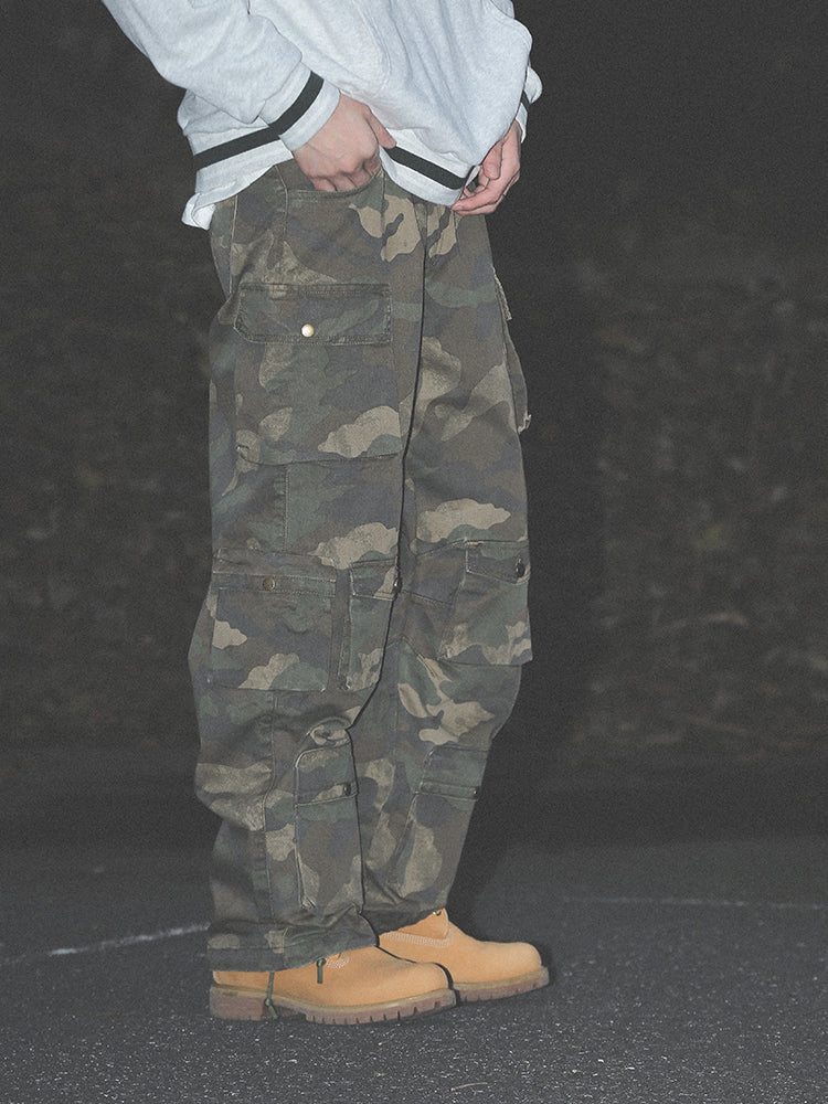 UNTILWERICH Dirty Camo Multi Pocket Work Cargo Pants | Face 3 Face