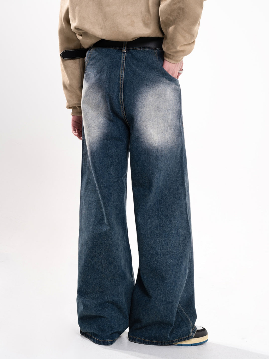 F3F Select Reverse Design Pockets Denim Jeans