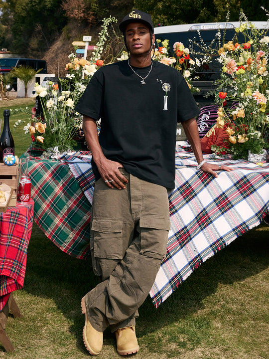 MEDM Dandelion Vase Tee