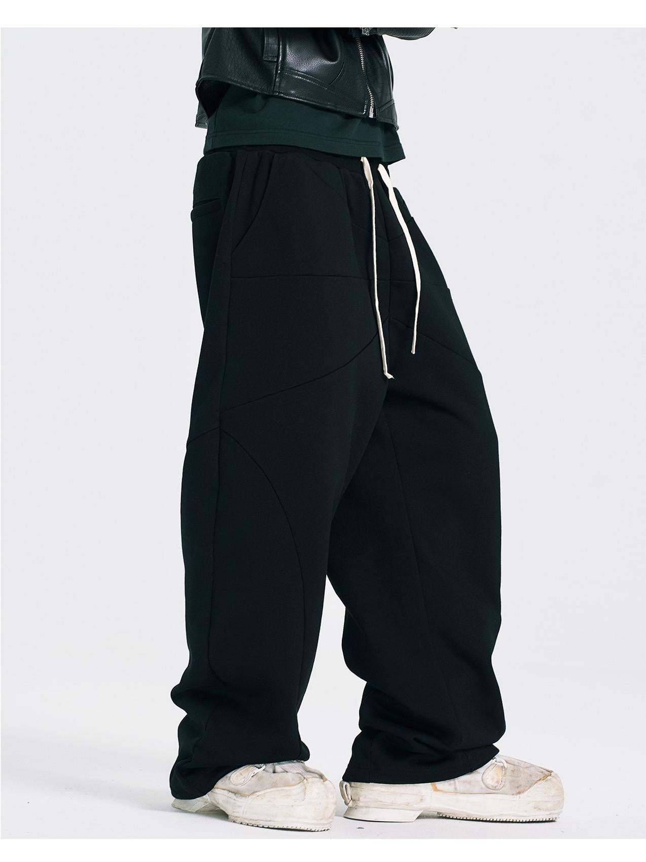 EVILKNIGHT(EK) Structure Cut Elastic Waist Baggy Sweatpants | Face 3 Face