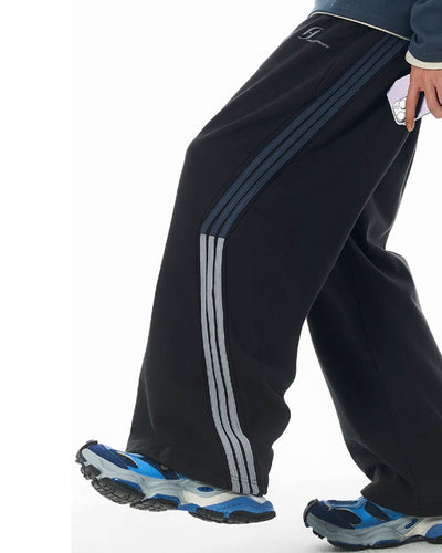 JHYQ Side Stripe Baggy Sweatpants | Face 3 Face