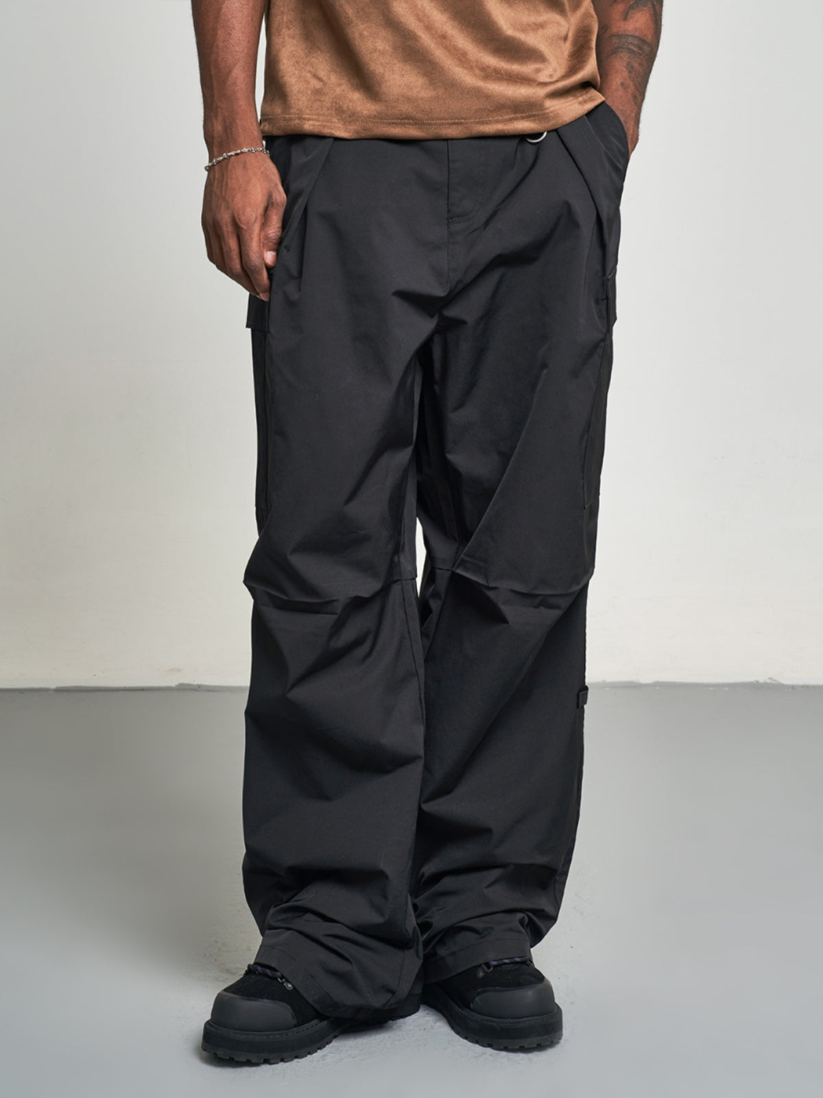 F3F Select Multi Pocket Wide Legged Pants | Face 3 Face