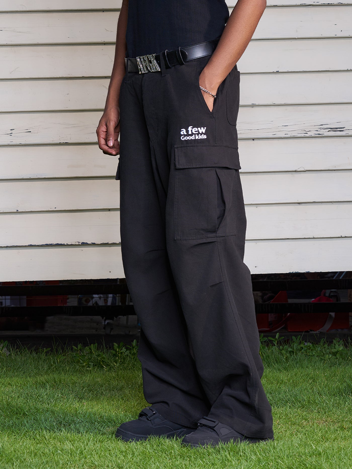 AFGK Multi Pocket Paratrooper Pleated Cargo Pants | Face 3 Face