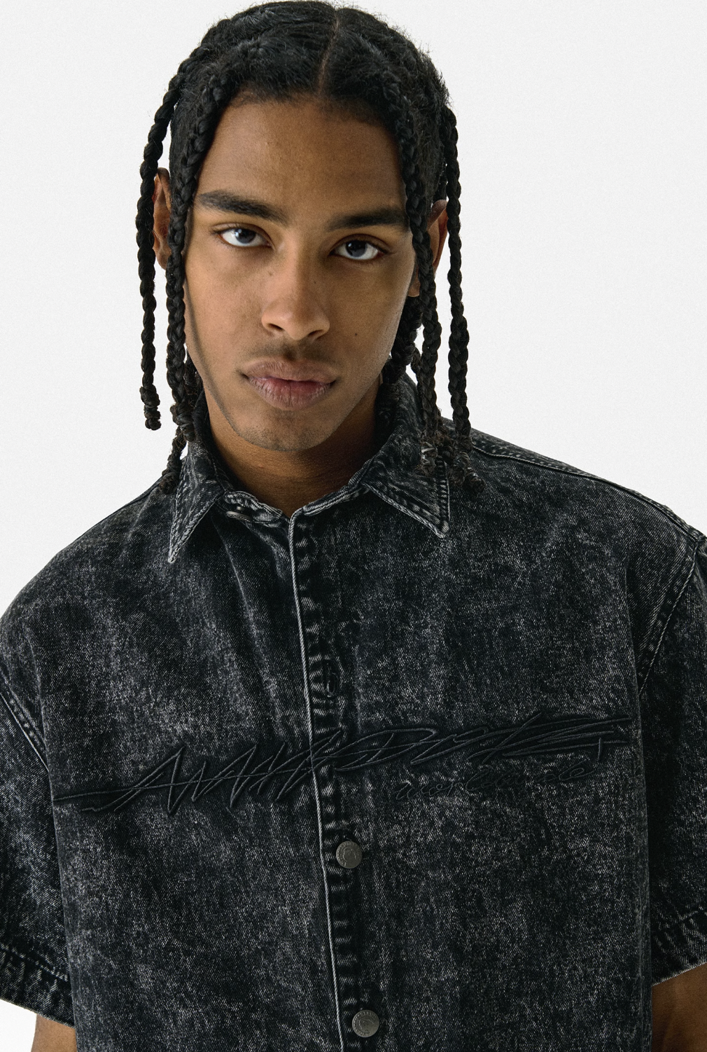 ANTIDOTE Cowboy Embroidered Denim Short Sleeve Shirt