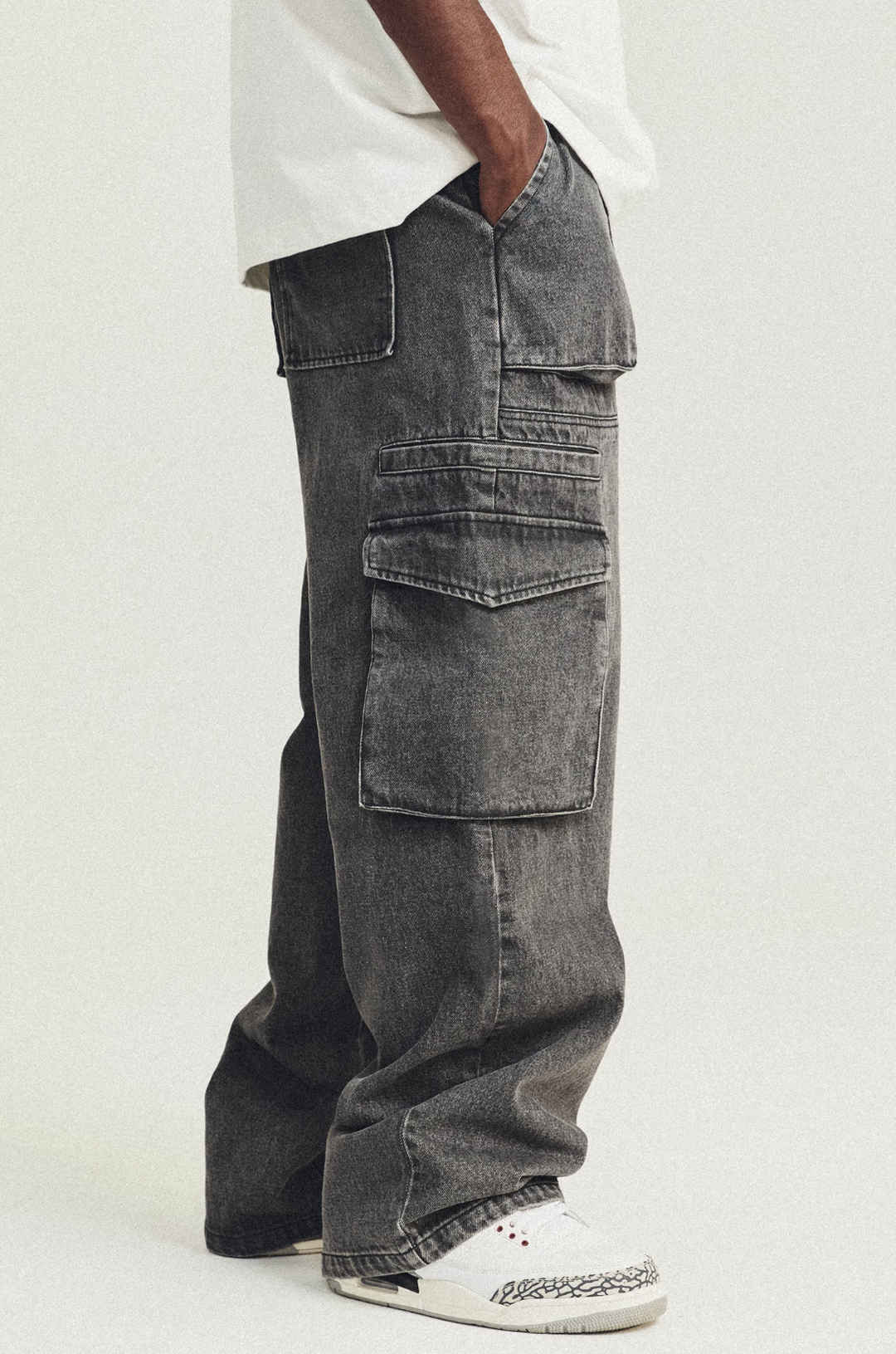 ANTIDOTE Multi Pocket Washed Jeans