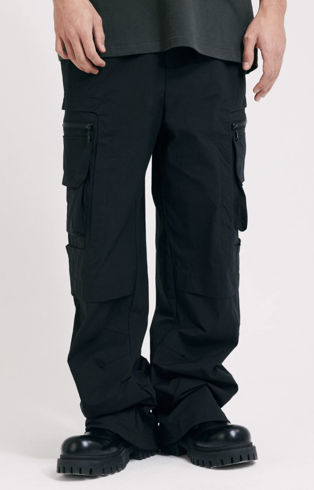 ANTIDOTE Multi Pocket Zippered Pants