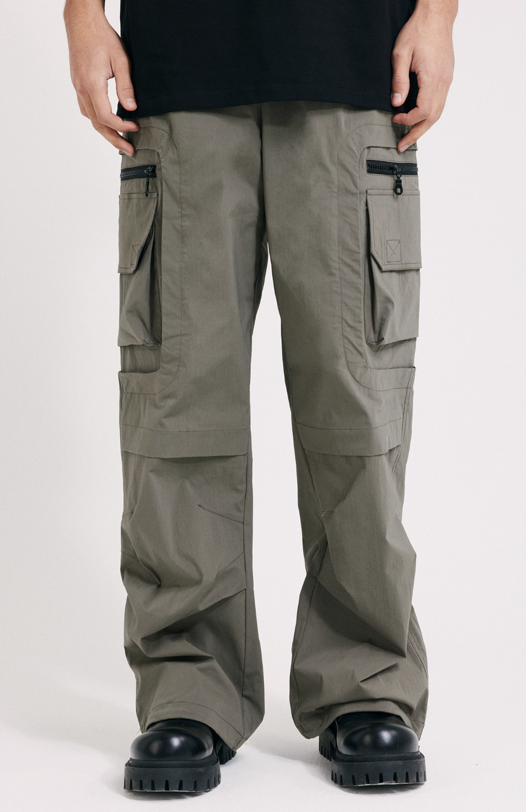 ANTIDOTE Multi Pocket Zippered Pants