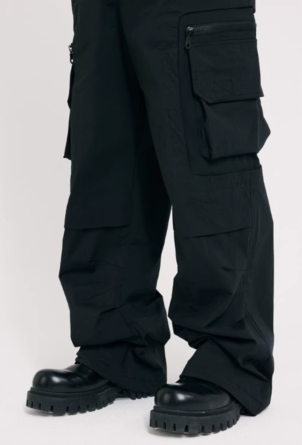 ANTIDOTE Multi Pocket Zippered Pants