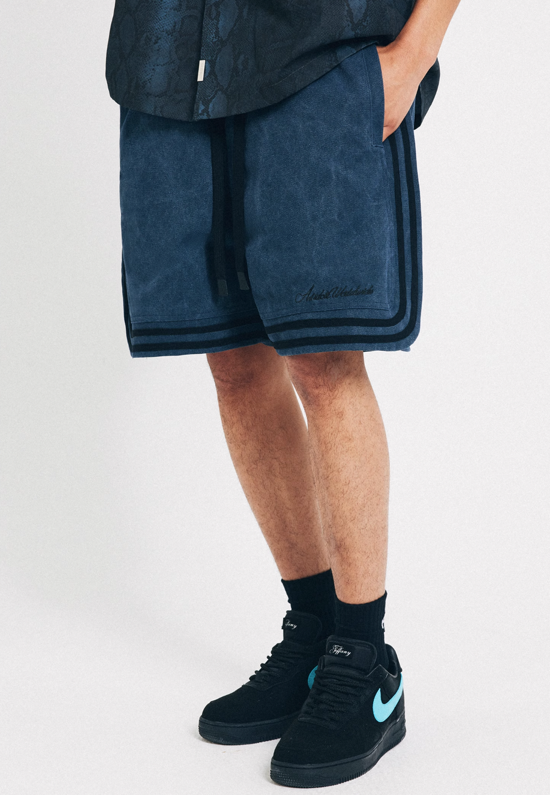 ANTIDOTE Washed Side Stripe Shorts