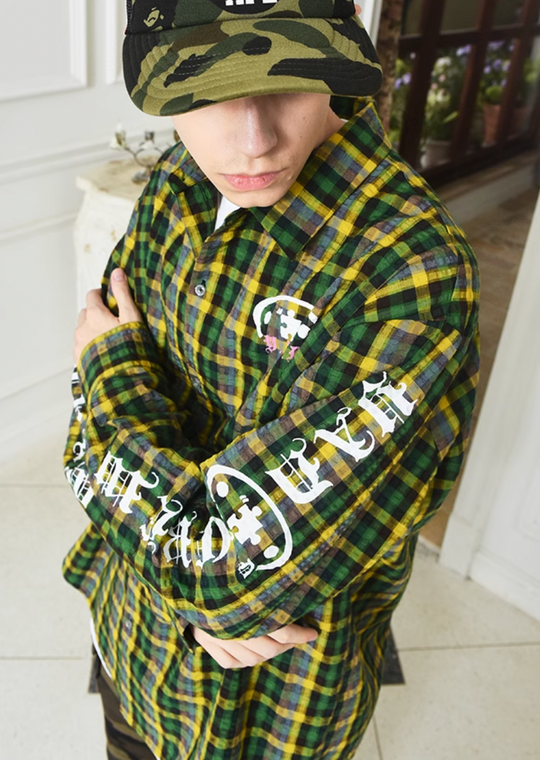 YADcrew Gothic Oval Puzzle Bubble Plaid Shirt