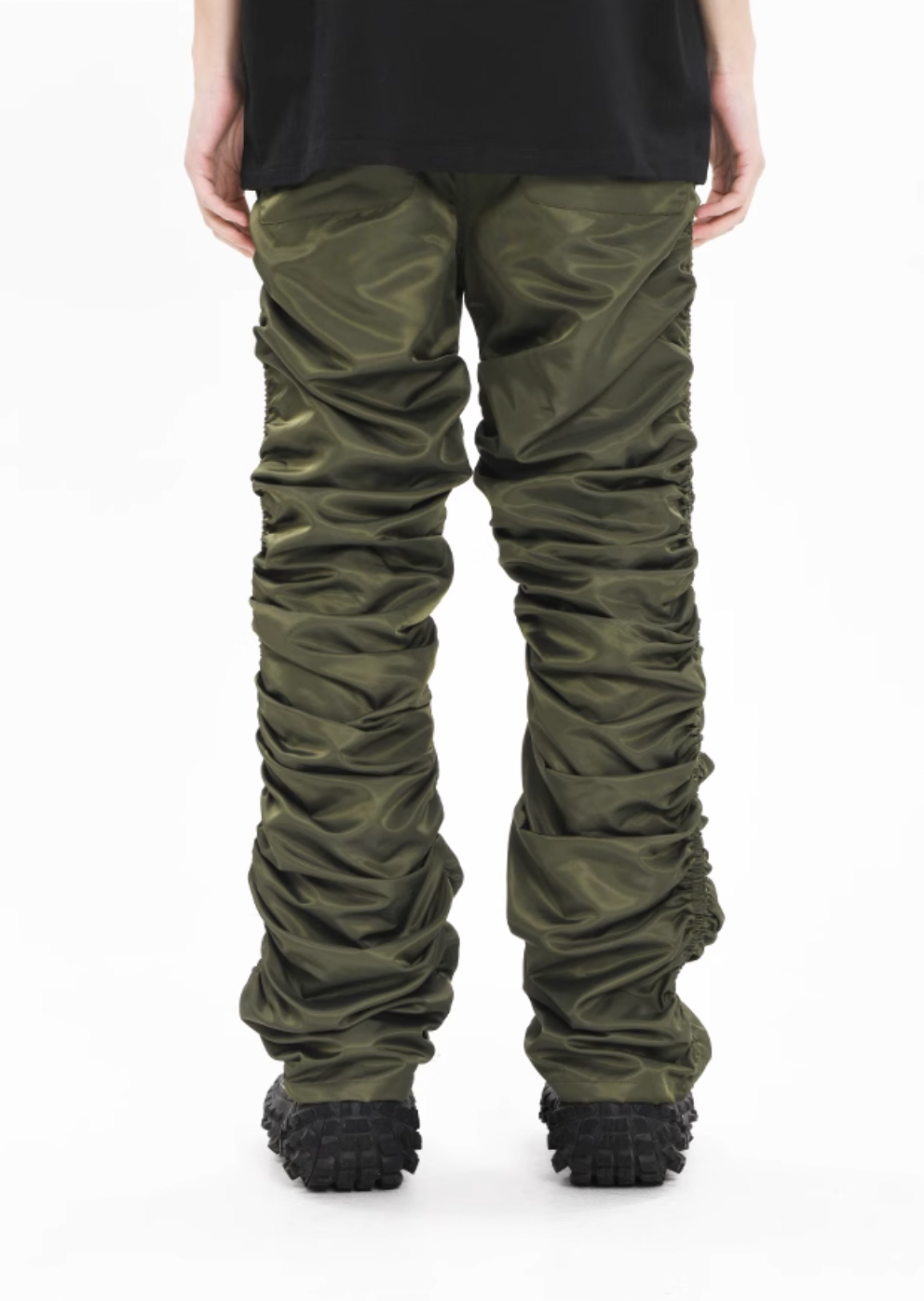 YADcrew Super Pleated Pants