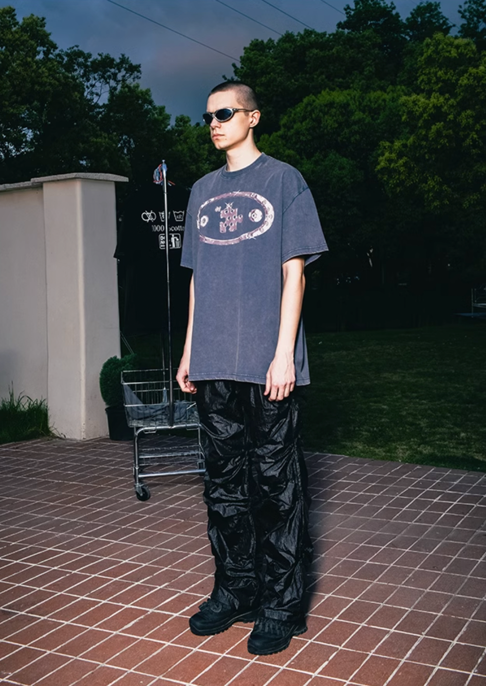 YADcrew 'Zhenjin' Quote Puzzle Tee