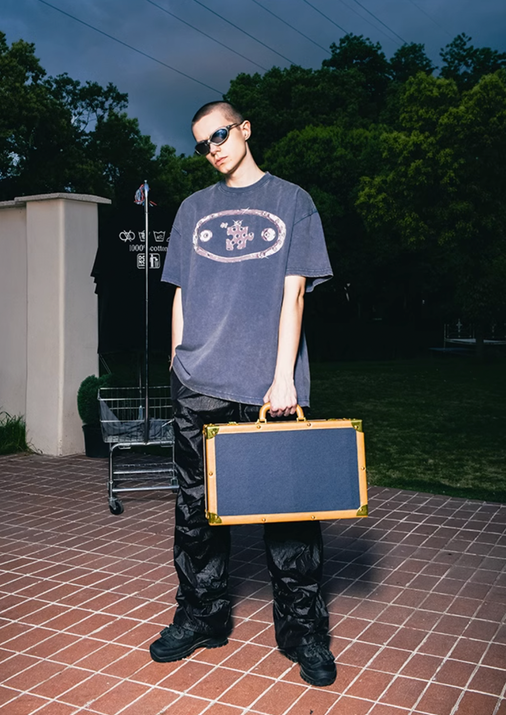 YADcrew 'Zhenjin' Quote Puzzle Tee