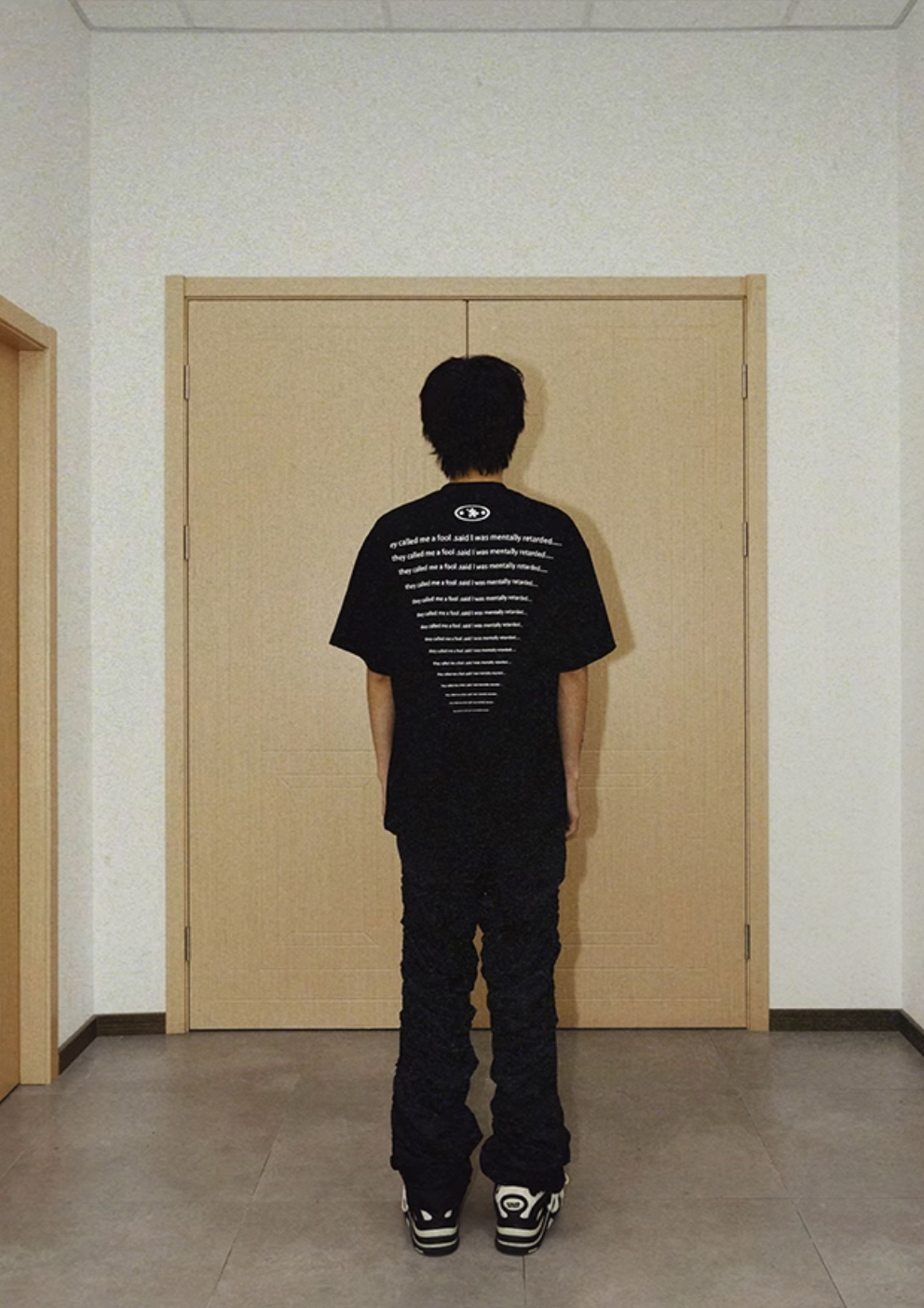 YADcrew Silhouette 3D Patch Tee