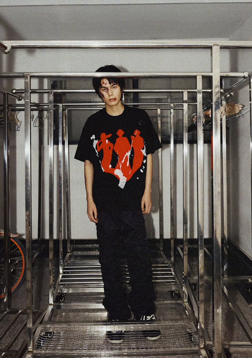 YADcrew Silhouette 3D Patch Tee