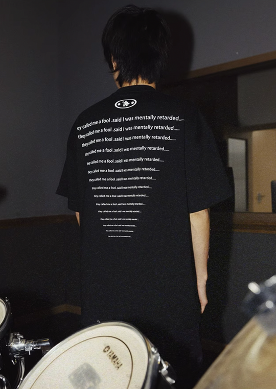 YADcrew Silhouette 3D Patch Tee