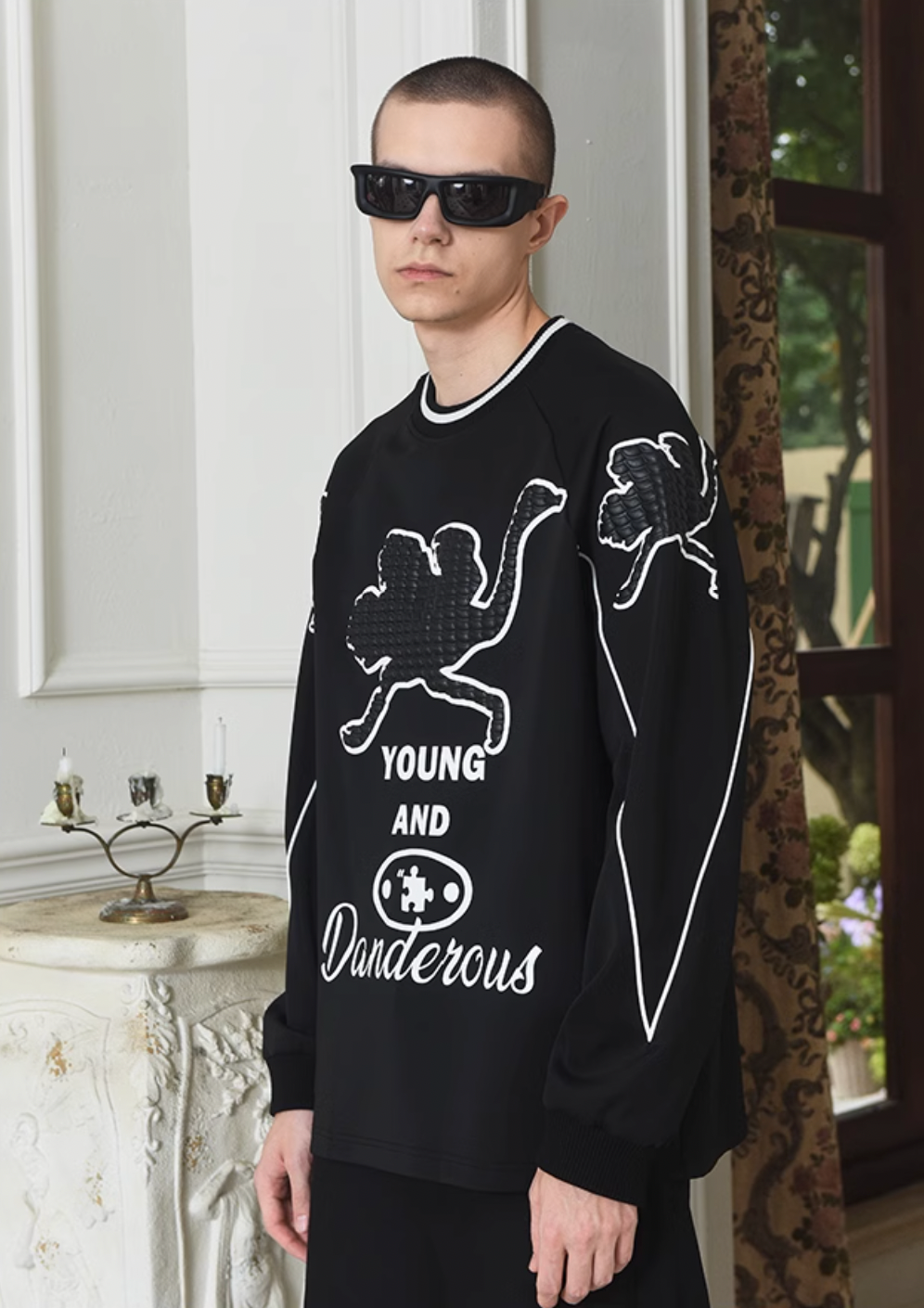 YADcrew Ostrich Foam Printed Sweatshirts