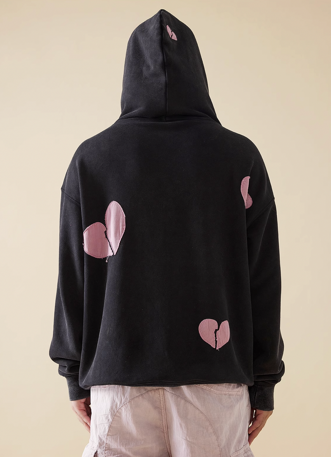 EVILKNIGHT(EK) Heartbreak Embroidery Washed Hoodie