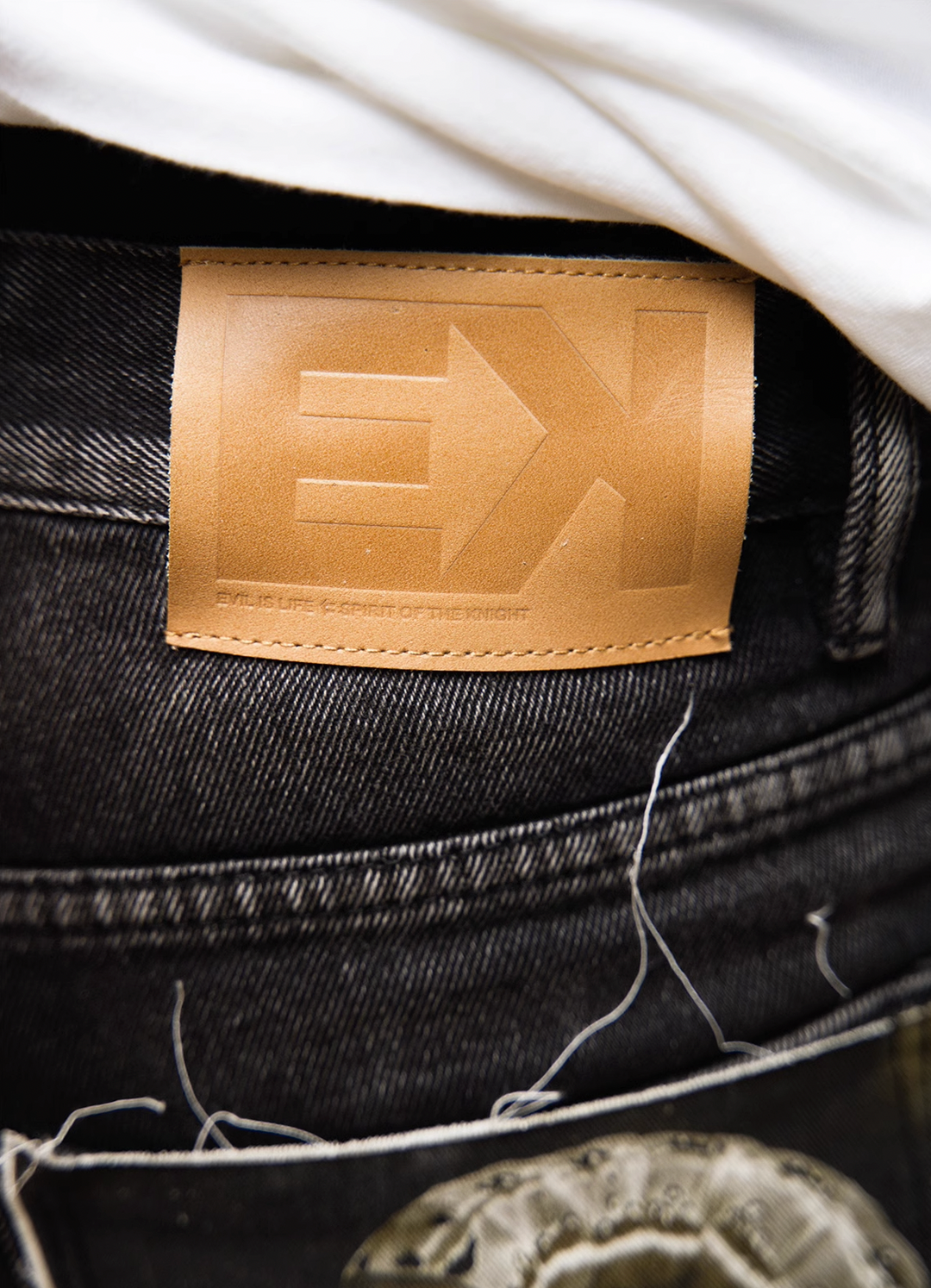 EVILKNIGHT(EK) Digital Print Butterfly Embroidery Denim Flare Pants