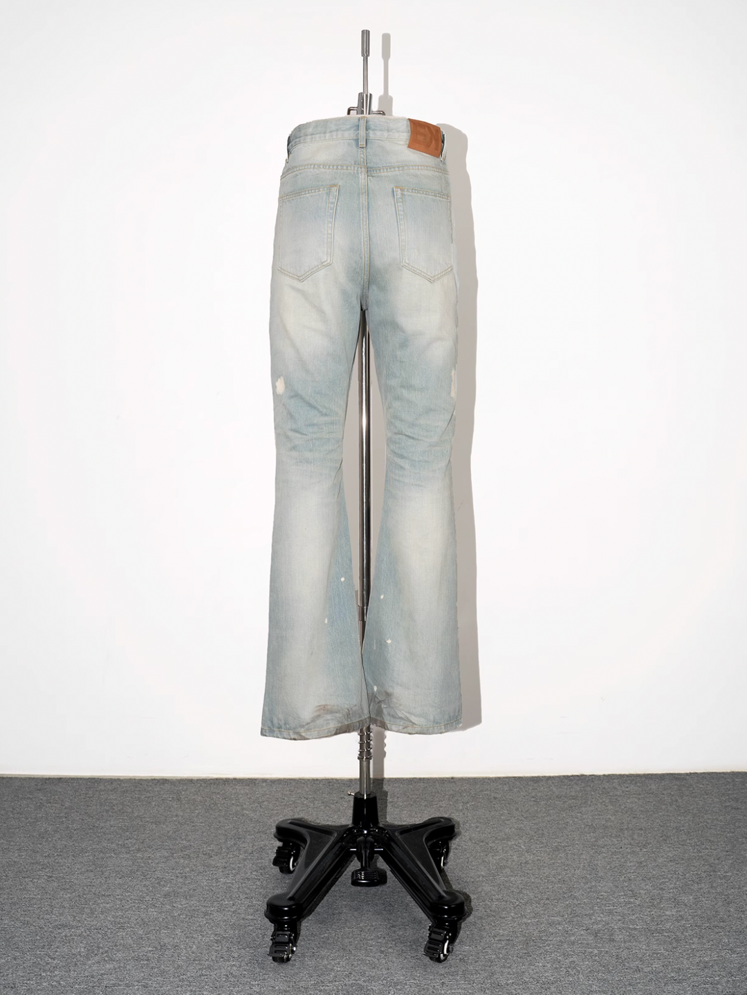 EVILKNIGHT(EK) Basic Washed Splash Ink Flared Denim Pants