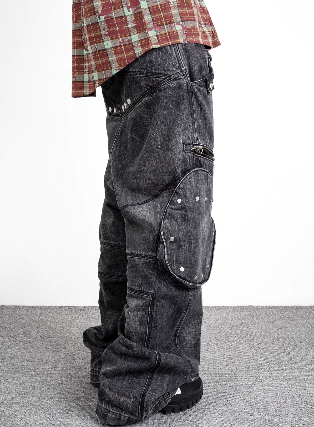 EVILKNIGHT(EK) Washed Round Zipper Multi Pocket Denim Pants