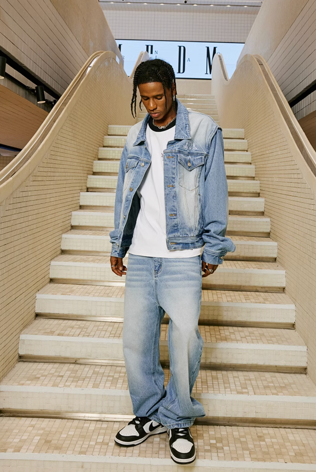 MEDM Letter Logo Loose Denim Jacket