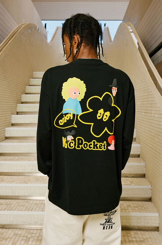 MEDM MCP Finger Sleeve Long Sleeved Tee