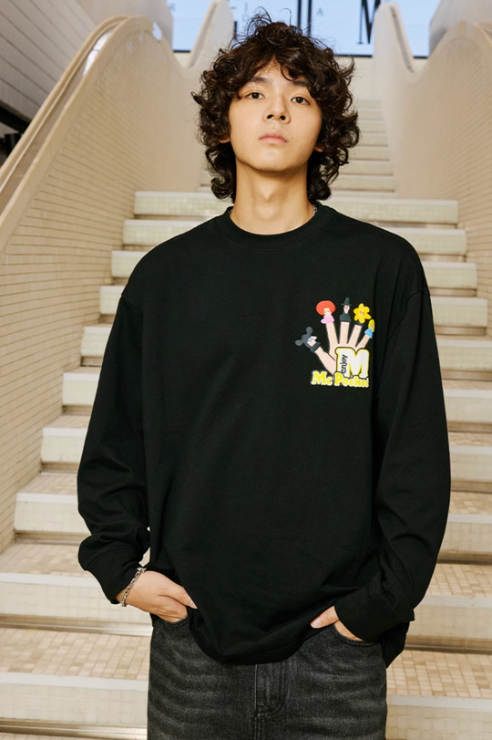 MEDM MCP Finger Sleeve Long Sleeved Tee