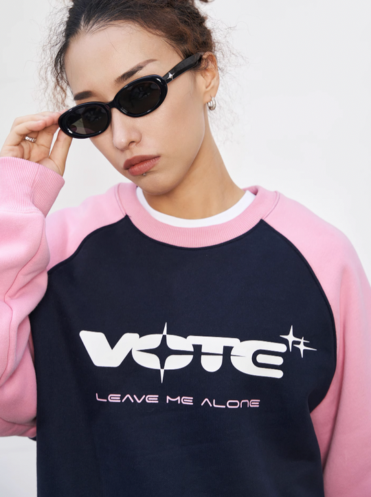 VOTE Star Logo & Contrast Color Sweatshirt