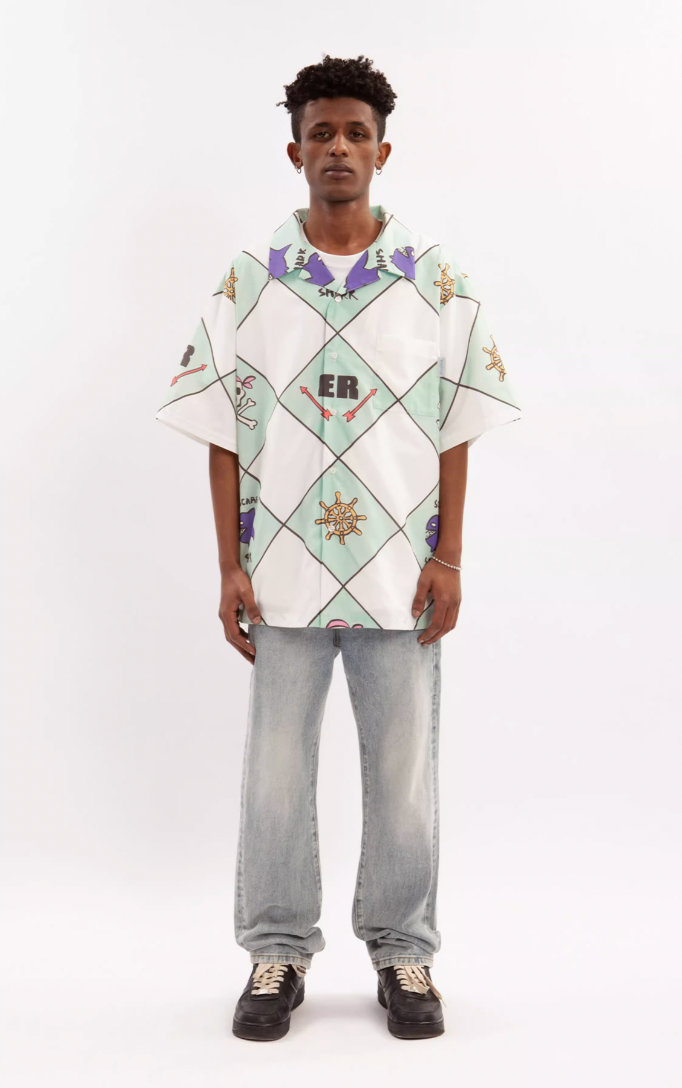 EMPTY REFERENCE Shark Short Sleeve Shirt