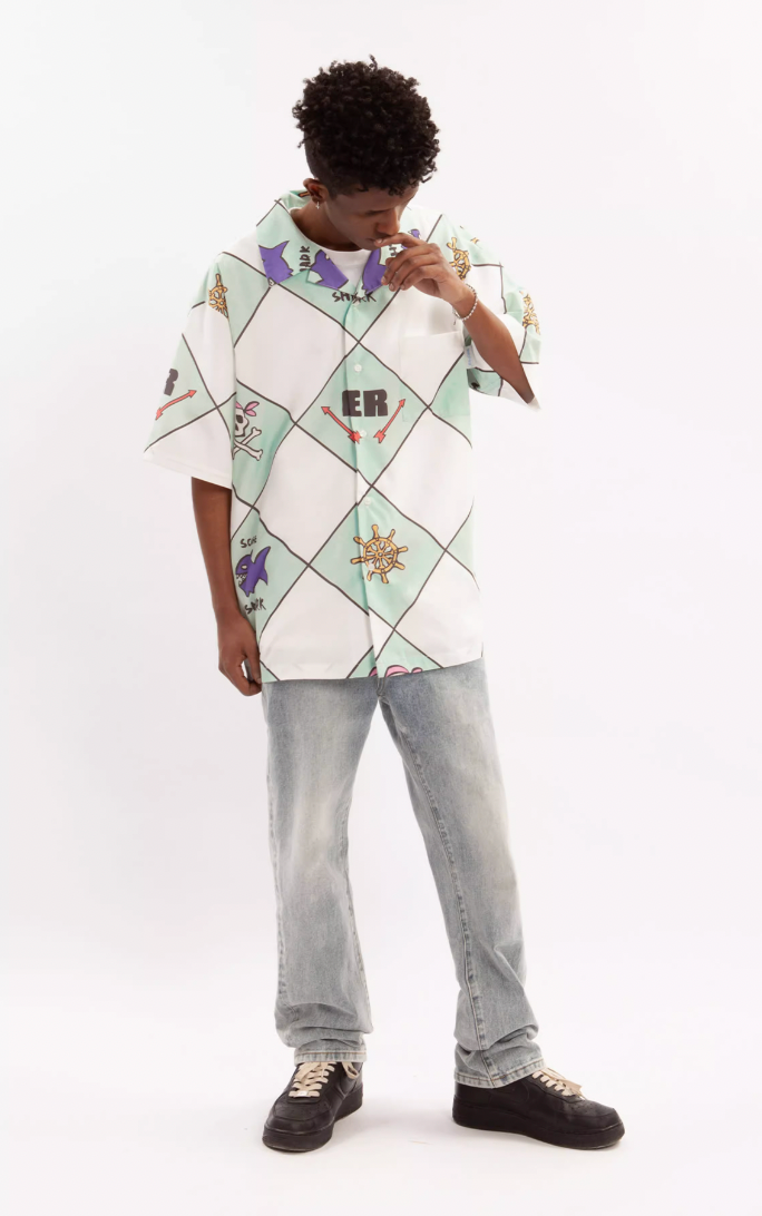 EMPTY REFERENCE Shark Short Sleeve Shirt