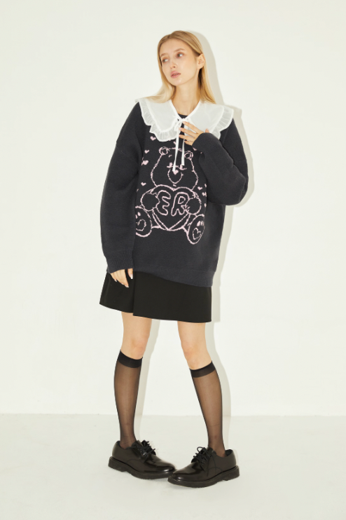 EMPTY REFERENCE Love Hugging Bear Jacquard Knit Sweater