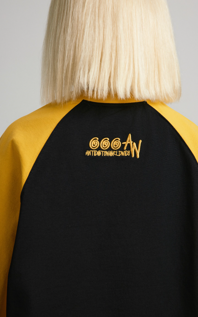 ANTIDOTE Graffiti Font Raglan Sleeve Tee