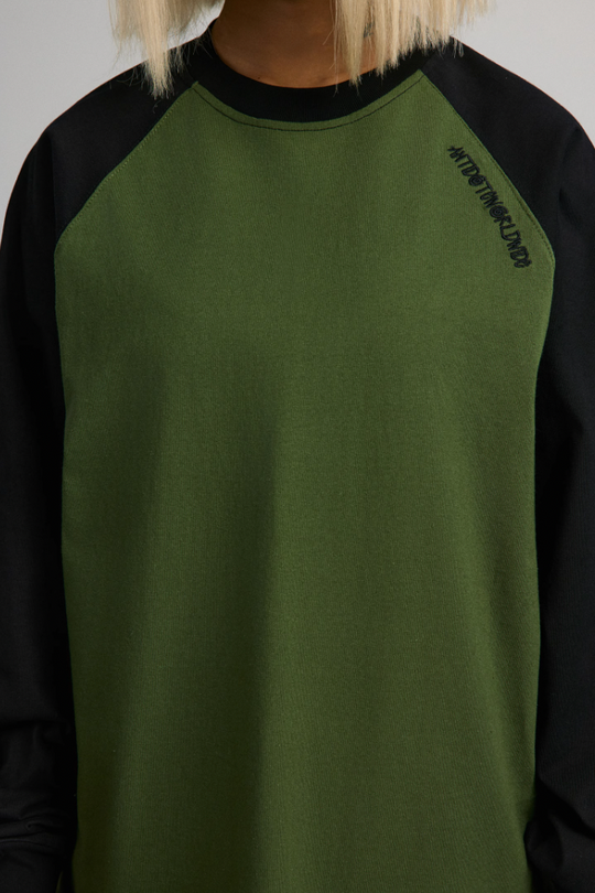 ANTIDOTE Graffiti Font Raglan Sleeve Tee