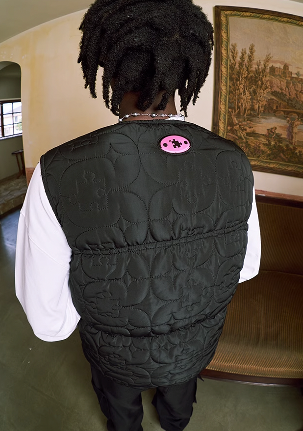 YADcrew Jigsaw Route Bubble Label Logo Vest