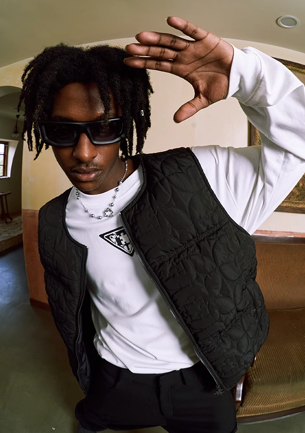 YADcrew Jigsaw Route Bubble Label Logo Vest