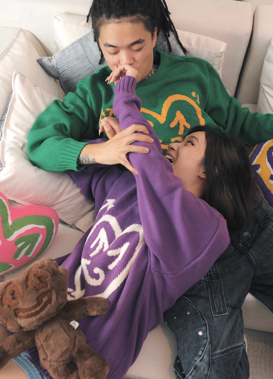 EVILKNIGHT(EK) Love Expression Knit Sweater