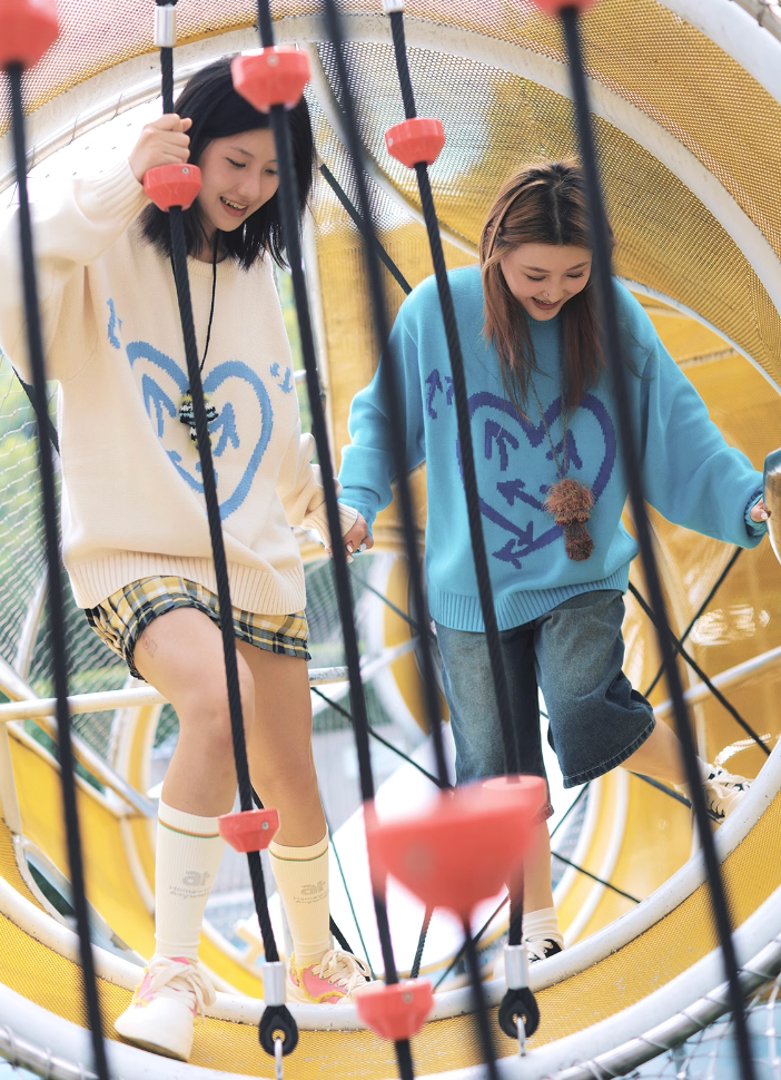 EVILKNIGHT(EK) Love Expression Knit Sweater