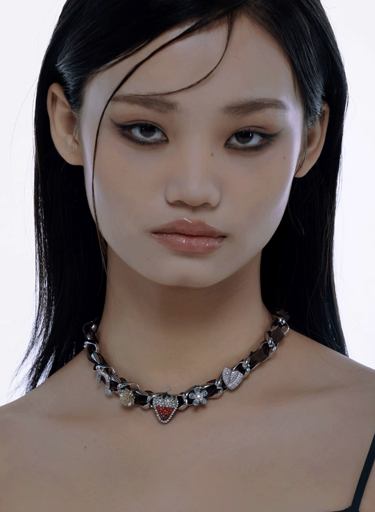 Nbostore Strawberry Full Of Diamonds Necklace