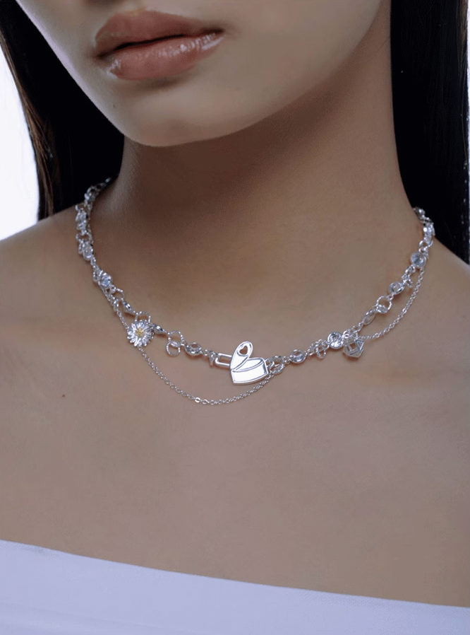 NboStore Zirconia Daisy couple Necklace | Face 3 Face