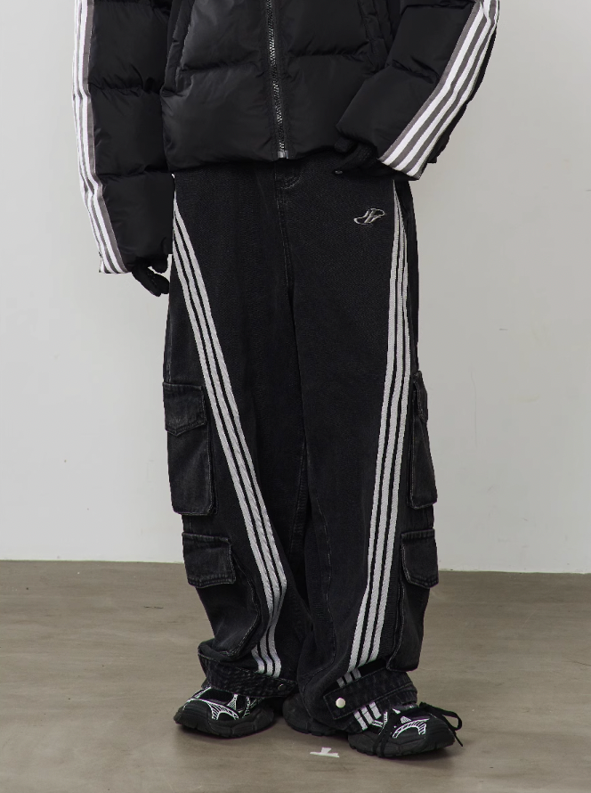 Harsh and Cruel Functional Pocket Loose Denim