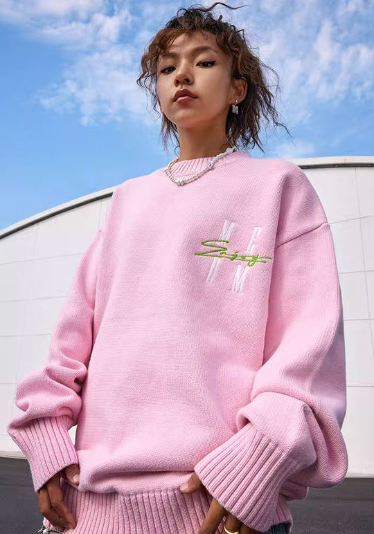 MEDM Basic Embroidery Logo Knit Sweater
