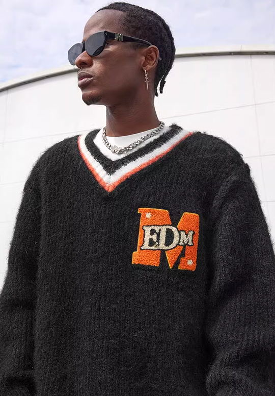MEDM V Neck Logo Knit Sweater