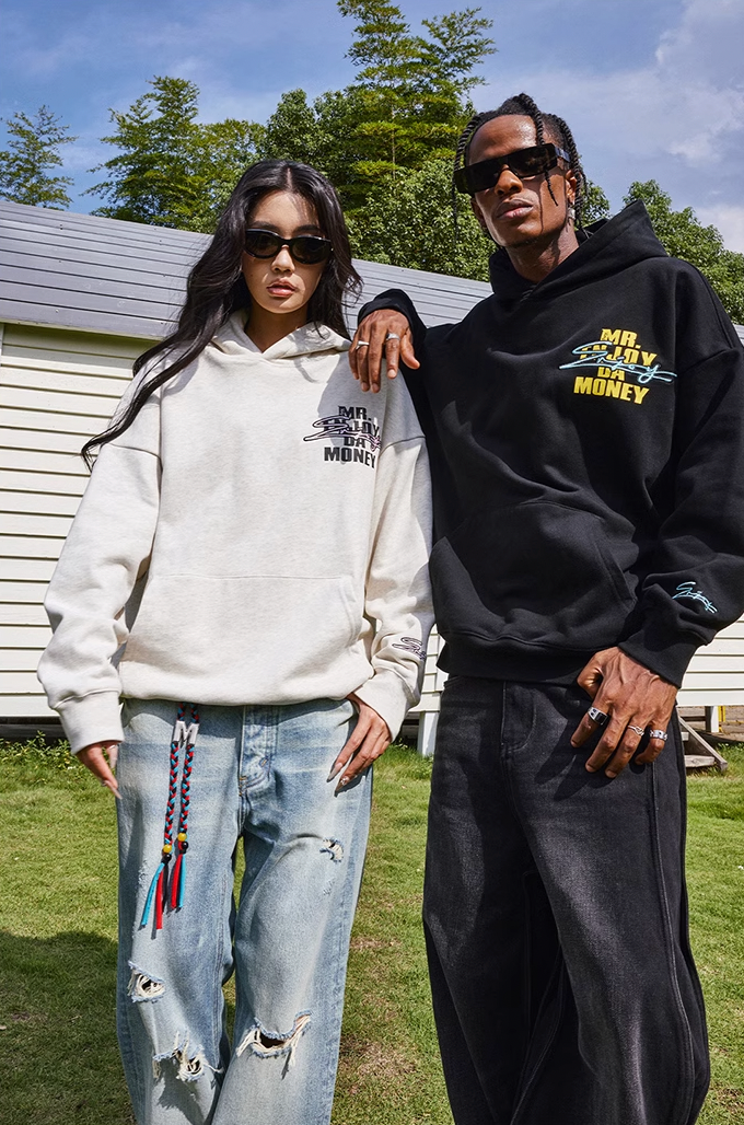 MEDM Basic Embroidery Logo Hoodie