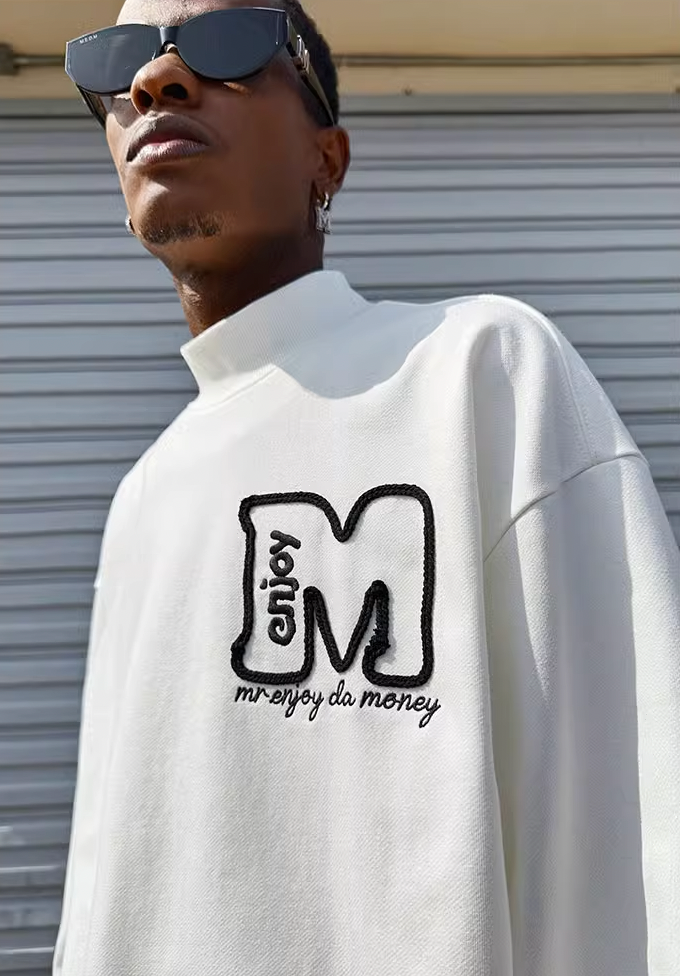 MEDM Logo Half High Neck Sweatshirt