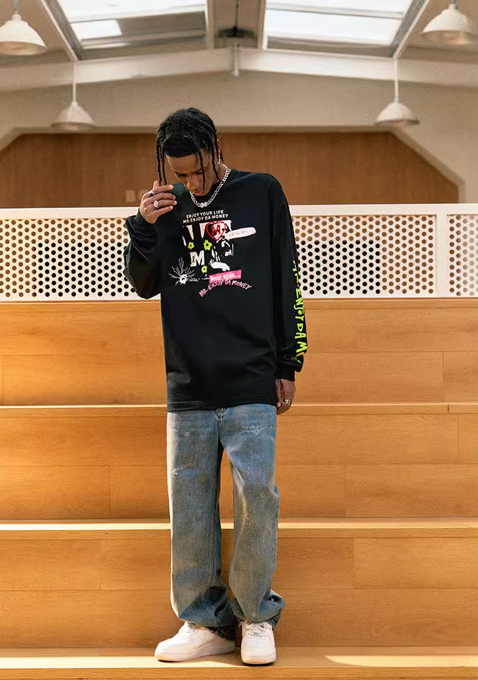 MEDM Notes Graffiti Long Sleeved Tee