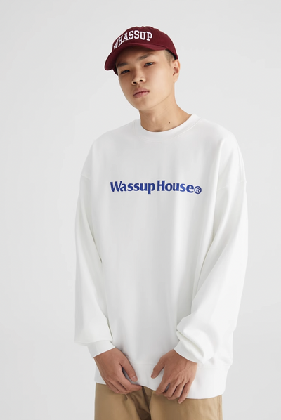 Wassup House Basic Printing Logo Sweatshirt white-1