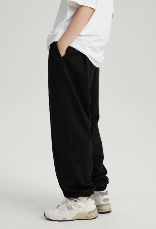 Wassup House Center Seam Basic Sweat Pants