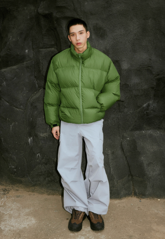 Wassup House Basic Stand Up Collar Down Jacket