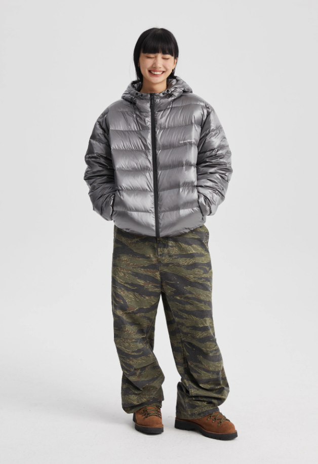 Wassup House Basic Glossy Hooded Down Jacket